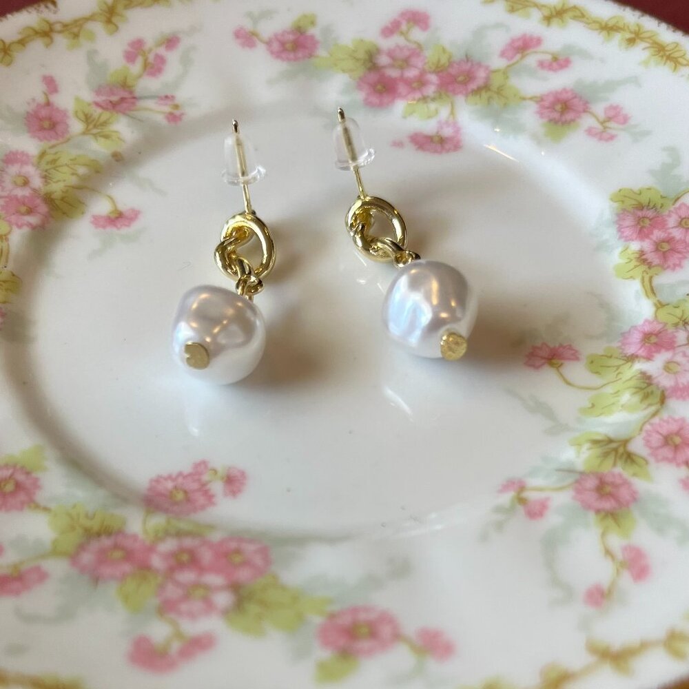 NEW Gold French Knot Pearl Drop Nautical Modern Women Dangle Earrings - Picture 4 of 6